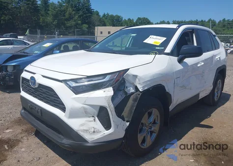 2024 Toyota Rav4 Hybrid Le z USA, uszkodzony, nr VIN 2T3LWRFV6RW195579